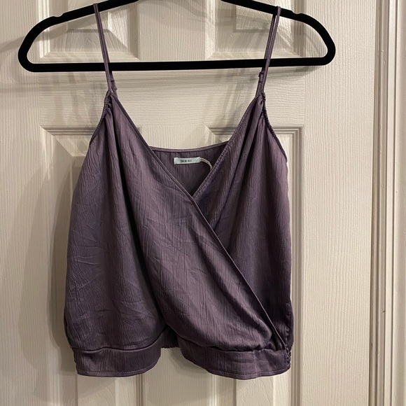 Kimchi Blue Satin V neck Top - Picture 2 of 2